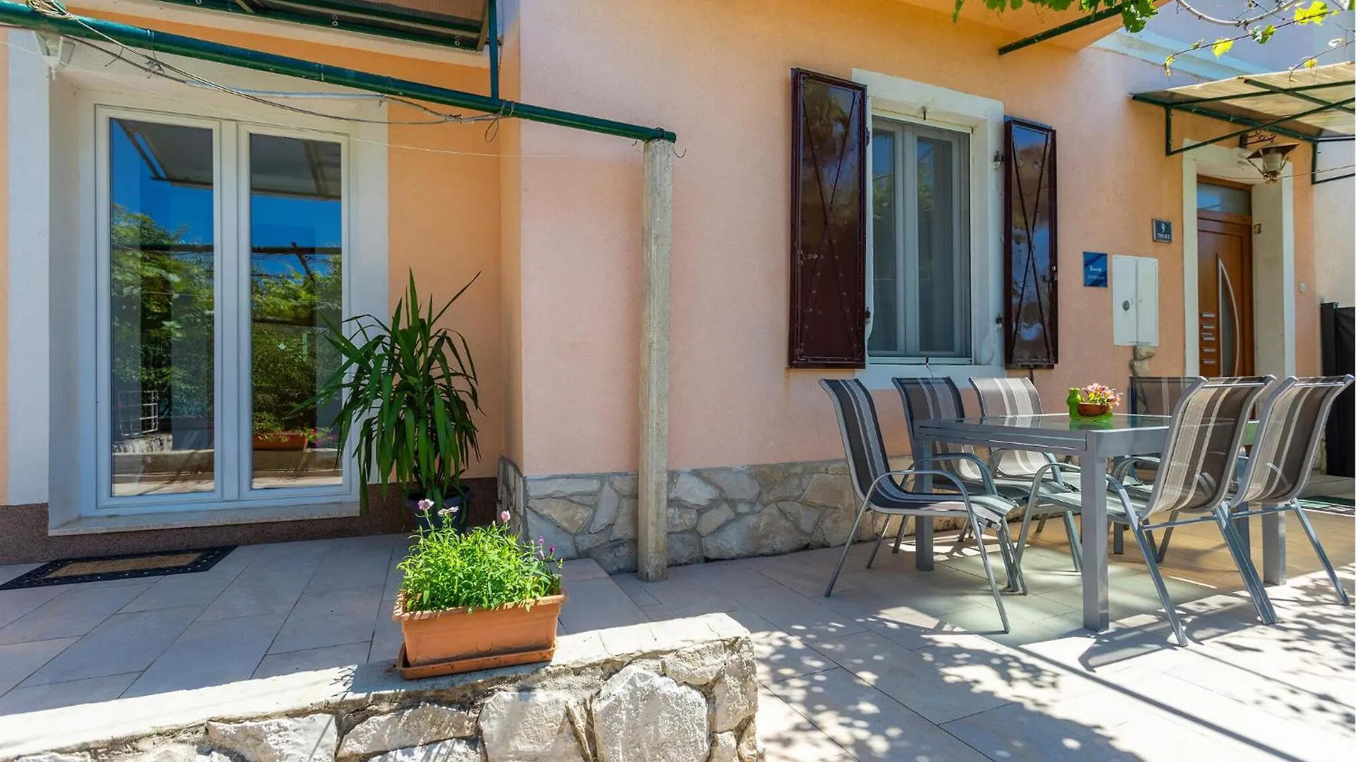 Holiday home 3 Bedroom Cozy Home In Trget